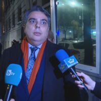 Асен Василев: Протестът трябва да се опази мирен. Опитваме се да говорим с полицията 