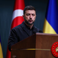 Зеленски: Украинска и американска делегация ще обсъдят тези дни формулата за мира