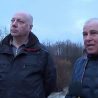 Росен Желязков в бедстващия район на Симитли: Има 40 см до преливане на реката (ВИДЕО)