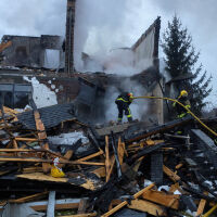  Интензивни въздушни удари над Киев