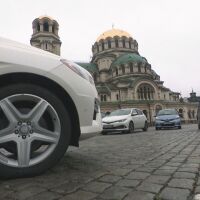 Премахват депутатския паркинг до църквата „Св. Александър Невски“ в София