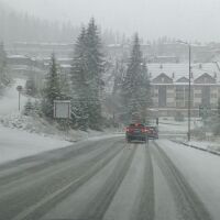 Снежната покривка в Пампорово е 10 см