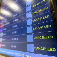 Десетки полети са отменени от и до Кипър заради ситуацията в Близкия изток