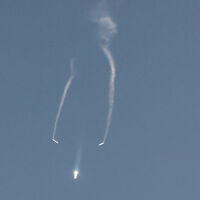 „Хизбула“: Ударихме израелска въздушна база край Тел Авив с усъвършенствана ракета