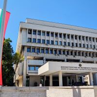 От МВнР призовават намиращите се в Ливан българи да напуснат своевременно страната