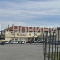 Осмокласник наръга с нож 12-годишно дете в столично училище