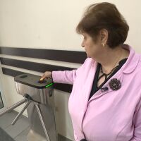 Металдетектори в училищата, но само ако учебните заведения сами поискат допълнителното оборудване