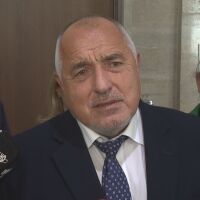 Бойко Борисов: Да се спре с този цирк, още днес да върнат колите и шофьорите на Радев 