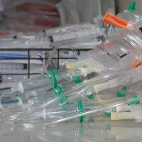 Онкоболен е бил принуден да закупи сам иглите за химиотерапията си