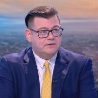 Теодор Славев: Кабинетът „Желязков“ няма да изкара пълен мандат, защото под повърхността бълбука