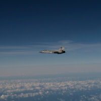 Полша временно затвори две летища заради руските удари срещу Украйна