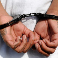 Двама българи бяха арестувани в Северна Гърция за превоз на мигрант 