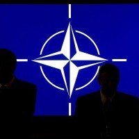 САЩ ще намалят участието си в кризисните сили на НАТО
