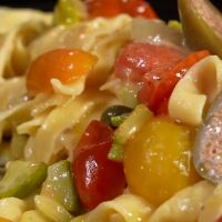 MasterChef за ненаситните: Прясна паста с чери домати и каперси