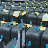 Лопати или лаптопи? Скандал в ЦИК около машините за вота