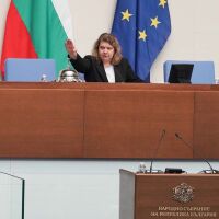 Наталия Киселова: Оттеглям се, за мен беше чест!