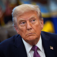 Тръмп заяви, че не изключва възможността за война с Венецуела