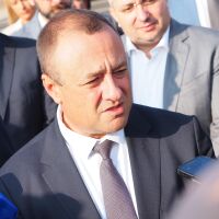 Регионалният министър: Бюджетът ще бъде приет в срок, защото влизаме в еврозоната