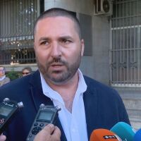 Бащата на загиналата в катастрофа Сияна се регистрира за изборите