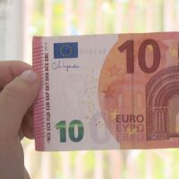 При влизането на Хърватия в еврозоната - не всички банкомати са били заредени, плащанията работили забавено