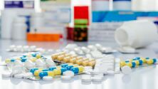 Цените на лекарствата по здравна каса падат с до 14% за 3 години