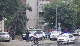 Задържаха 38-годишна жена, влязла с пистолет в аптека, за да я обере