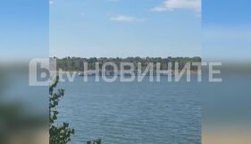 С 238 души на борда: Круизен кораб, плаващ към България, заседна в река Дунав (ВИДЕО и СНИМКИ)