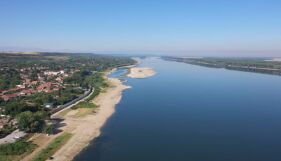 Находка заради ниското ниво на Дунав: Жител на русенско село намери останки от мамут