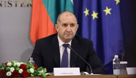 Румен Радев: Минималната работна заплата няма да бъде замразявана
