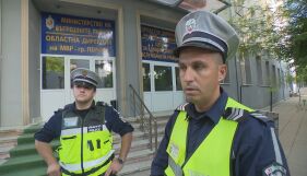 „Уникално дете“: Полицаи разказаха как 12-годишно момиче спаси майка си на АМ „Струма“