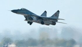 Български МиГ-29 прехвана пътнически самолет след сигнал за отвличане над Дунав