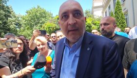 Кметът на Кърджали Ерол Мюмюн е бил отведен от полицаи