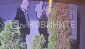 Ексклузивно за bTV: Първи кадри от охранителни камери показват заподозрените за убийството на Слави Бинев (ВИДЕО)