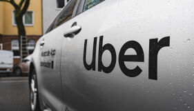 Uber е осъден да плати около 35 млн. евро на семейството на жена, убита, след като шофьор я оставил на магистралата