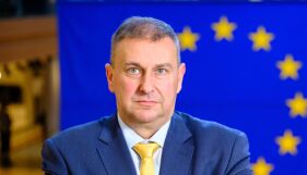 Емил Радев: Първо информирах Бойко Борисов за решението да подкрепя Йотова. Тя има качества на обединител на нацията
