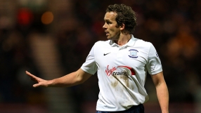 Бивш английски национал за малко да остане без показалец (СНИМКА)