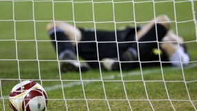 Вратарски автогол, изпълнен с красота и финес (ВИДЕО)