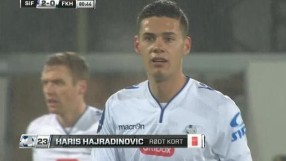 Един от най-странните червени картони в историята (ВИДЕО)