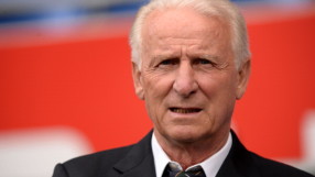 Трапатони не харесва 