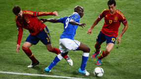 Война Арбелоа - Пике в социалните мрежи