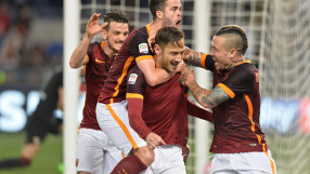 Коментатор се разчувства по време на мач (ВИДЕО)