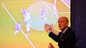 Радикални промени в съдийските правила за Евро 2016 (ВИДЕО)