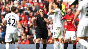 Скандална дузпа спаси 