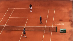 По балкански: Гришо и Ноле тренират на клей (ВИДЕО)