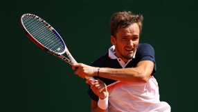 Медведев изхвърли Джокович от Монте Карло