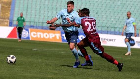 Два автогола и равенство между 