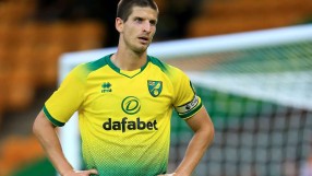 Футболист неволно показа как разглежда сайт за възрастни