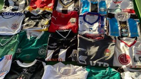 Фланелки за храна: Дани Карвальо с благороден жест за нуждаещите се (ВИДЕО)