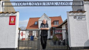 Датски фен на 