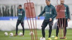 Роналдо извади нов трик от крачола си (ВИДЕО)